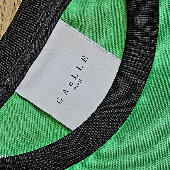 Italian Designer Top - Picture 7 of 9